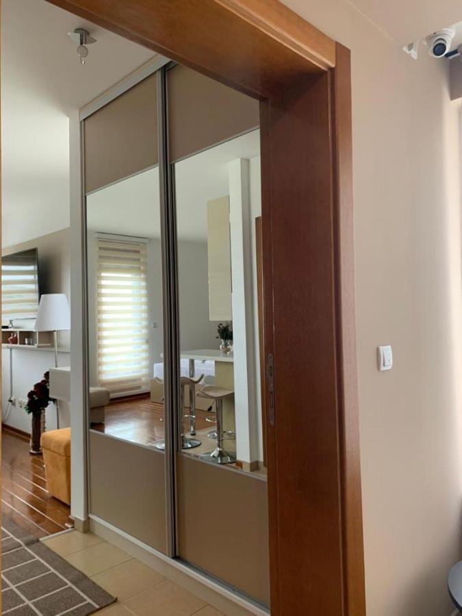 Imperia Apartments Vrnjacka Banja Luaran gambar