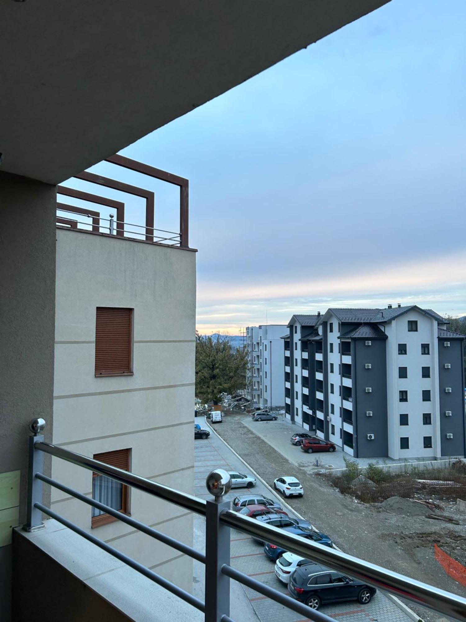 Imperia Apartments Vrnjacka Banja Luaran gambar