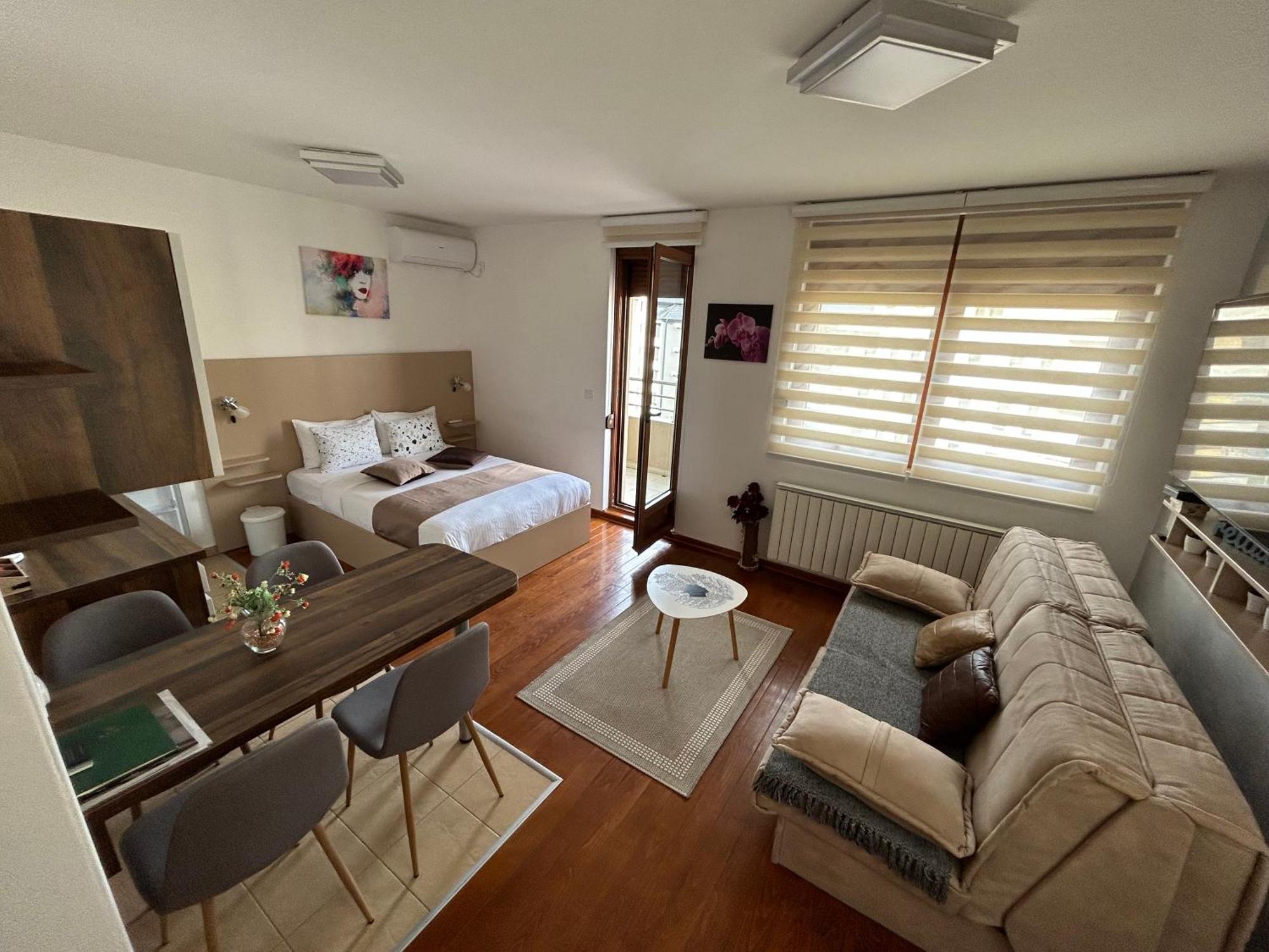 Imperia Apartments Vrnjacka Banja Luaran gambar